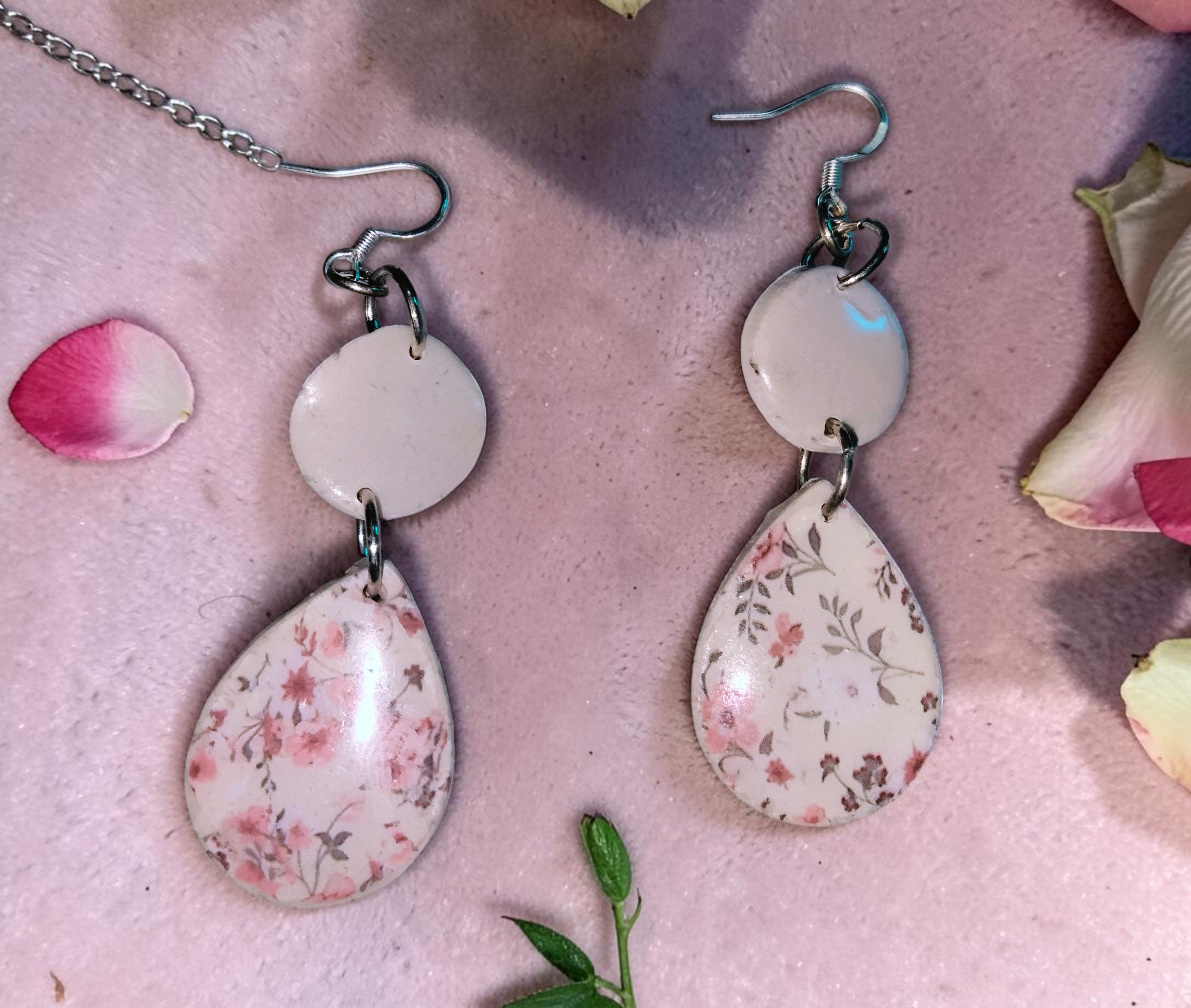 beige flowers